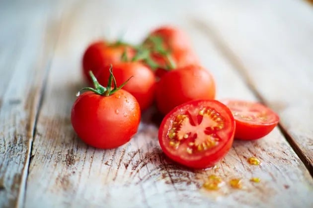 Growing cherry tomatoes at home