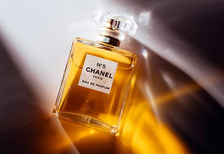 The Most Popular Perfumes: A Journey into Scented Elegance