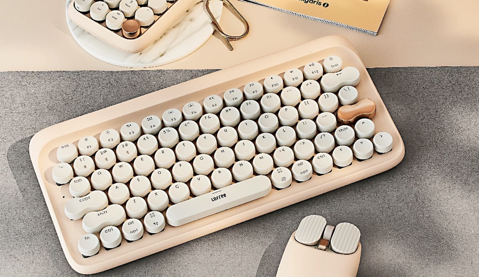  The Evolution of Keyboards: A Journey Through Innovation